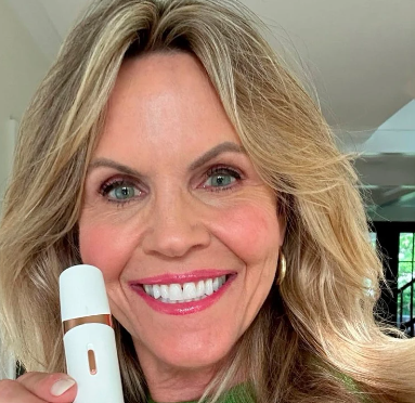 SILKYLATOR 3.0 - ÉPILATEUR FACIAL SANS DOULEUR